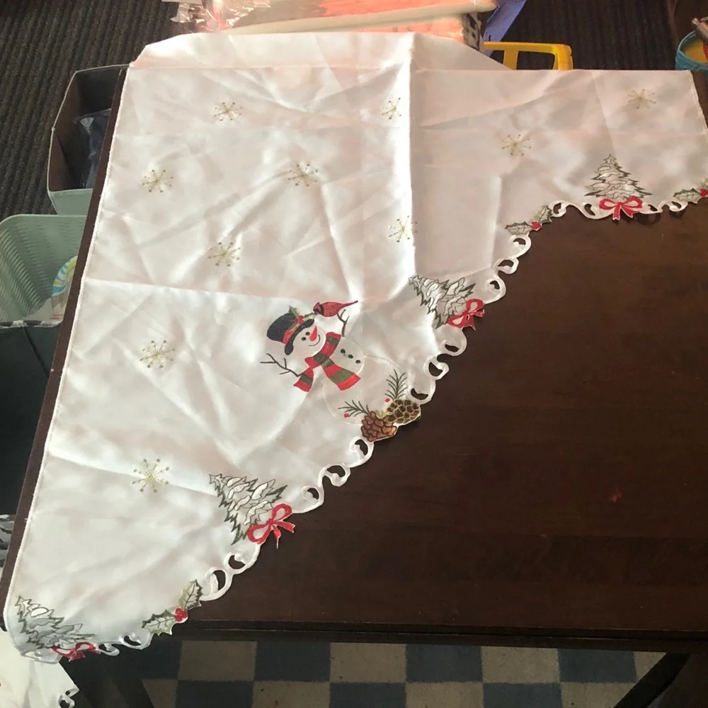 🥧🔥 Snowman Embroidered Layover Curtain